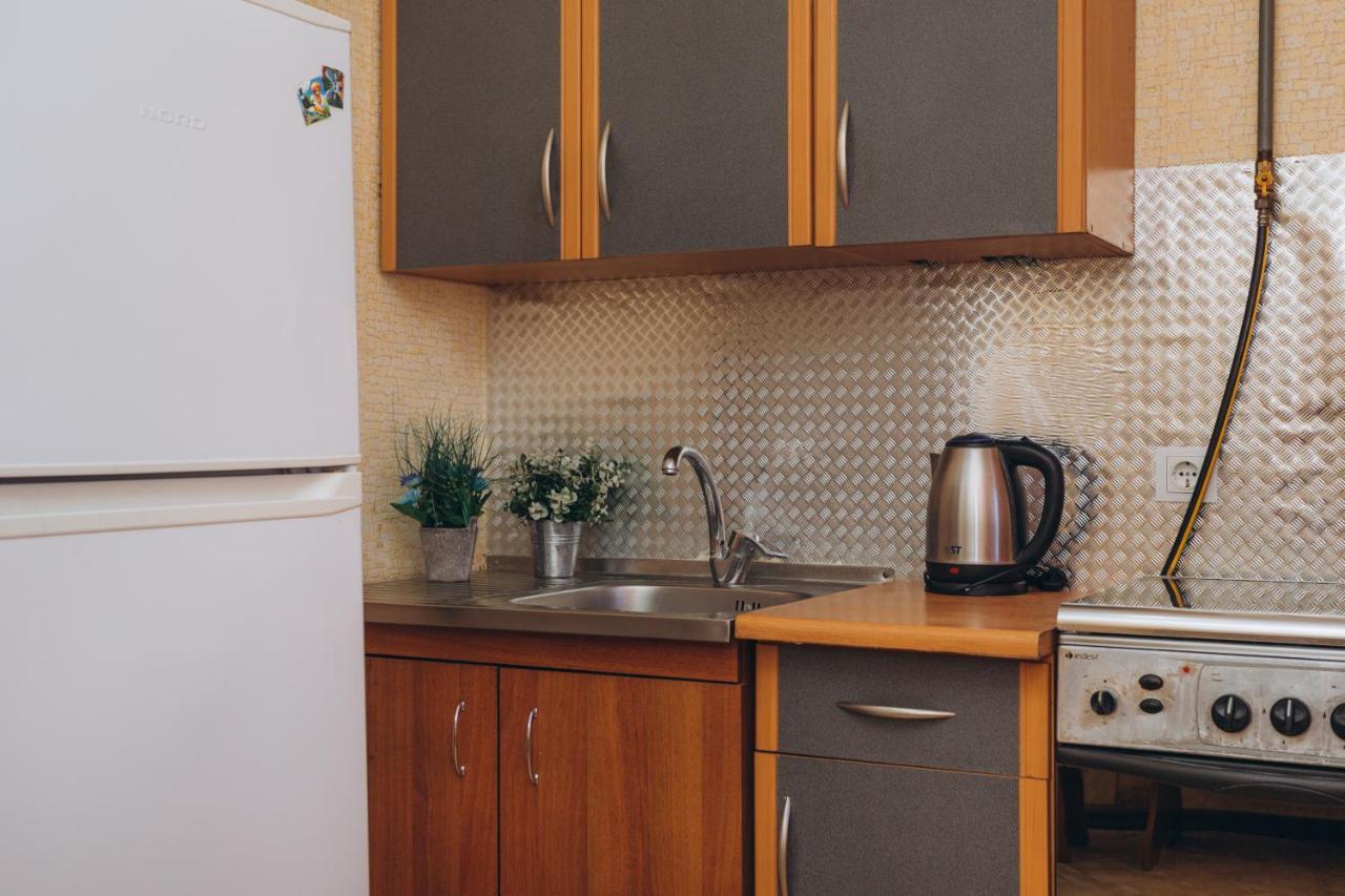 Apartmens Faraon On Illinskaya New Building 6 Floor Sumy Exterior foto