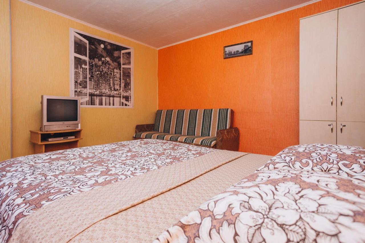 Apartmens Faraon On Illinskaya New Building 6 Floor Sumy Exterior foto